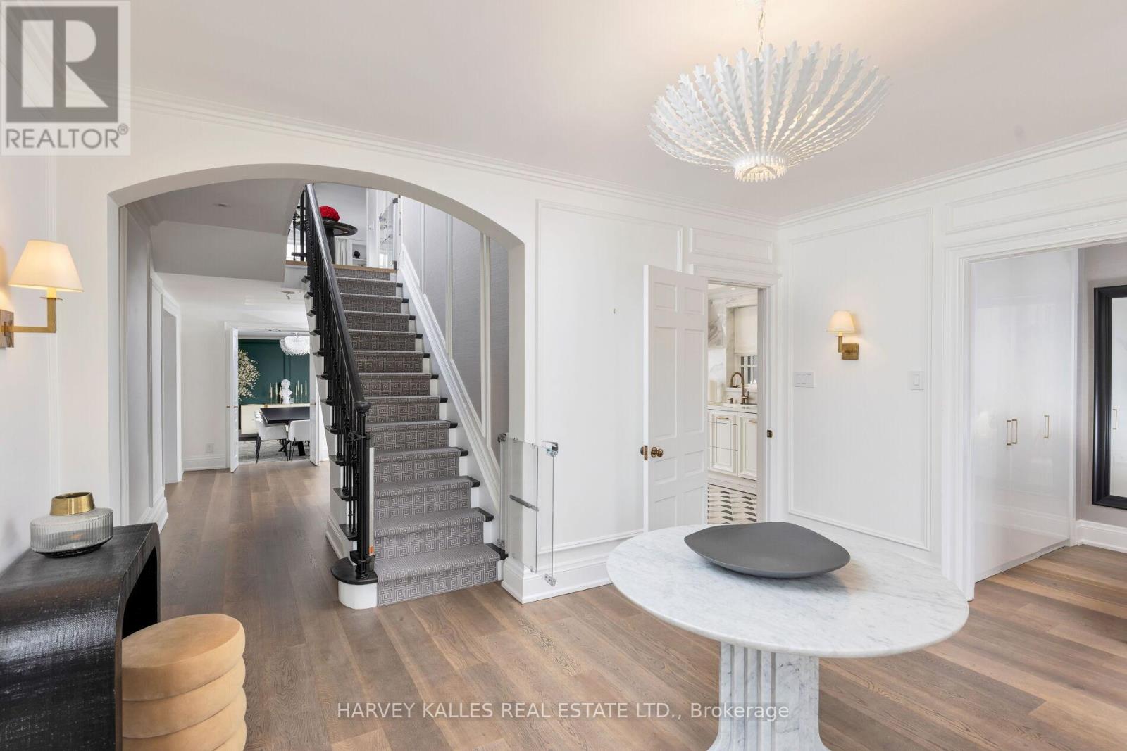 470 Russell Hill Road, Toronto, Ontario  M5P 2S7 - Photo 5 - C13426984