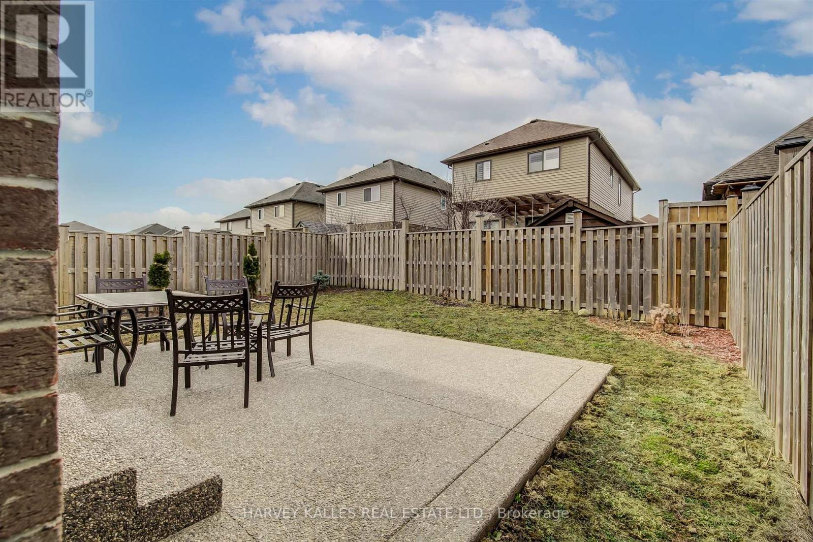 106 Eden Oak Trail, Kitchener, Ontario N2A 0G1 - Photo 25 - X13430580