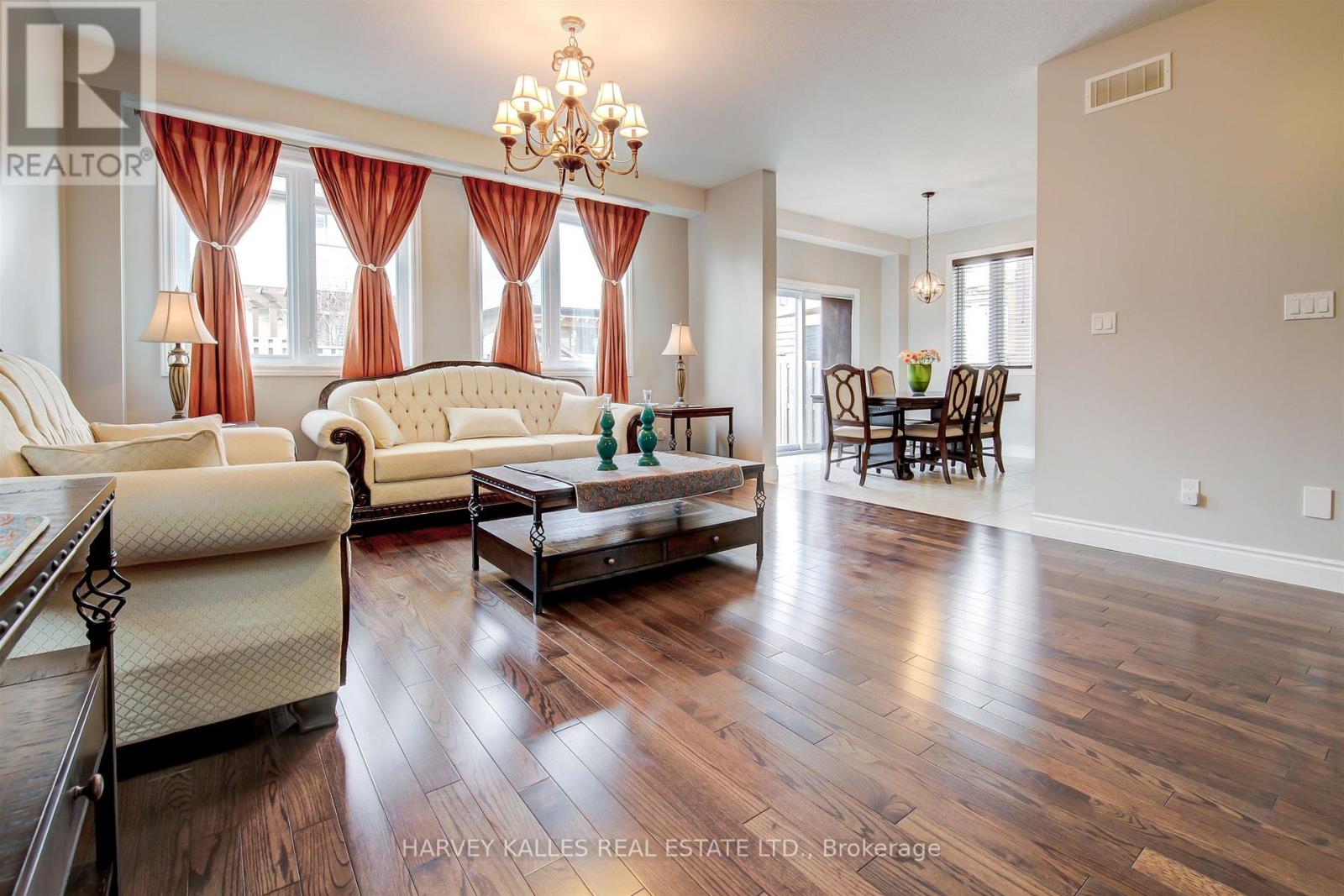 106 Eden Oak Trail, Kitchener, Ontario N2A 0G1 - Photo 6 - X13430580