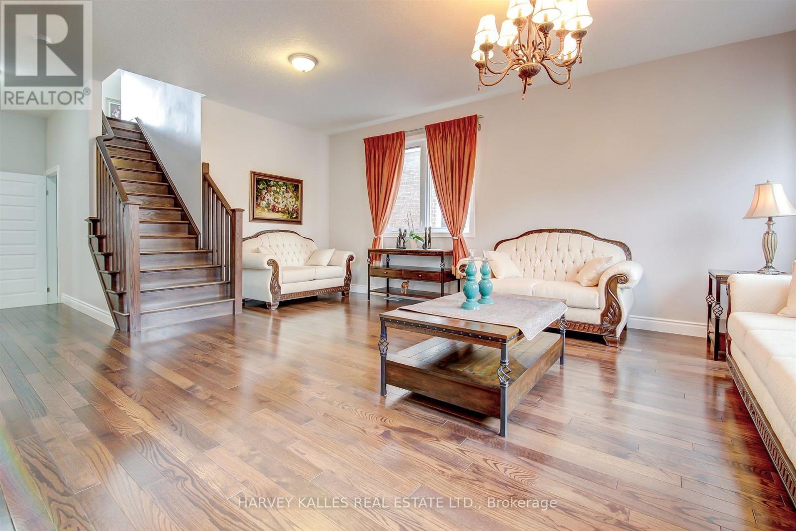 106 Eden Oak Trail, Kitchener, Ontario N2A 0G1 - Photo 7 - X13430580