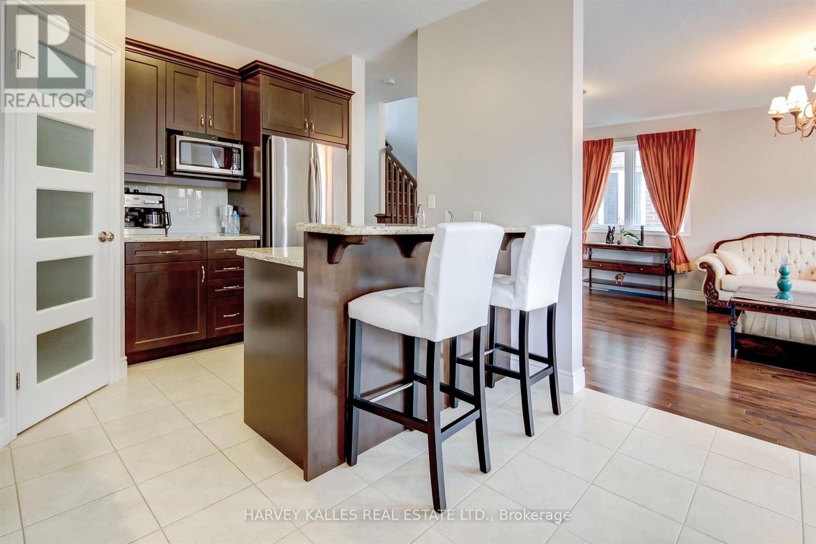 106 Eden Oak Trail, Kitchener, Ontario N2A 0G1 - Photo 9 - X13430580