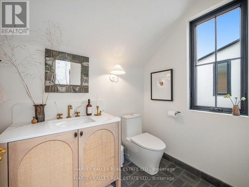 239 Borden Street, Toronto, Ontario M5S 2N5 - Photo 23 - C13432518