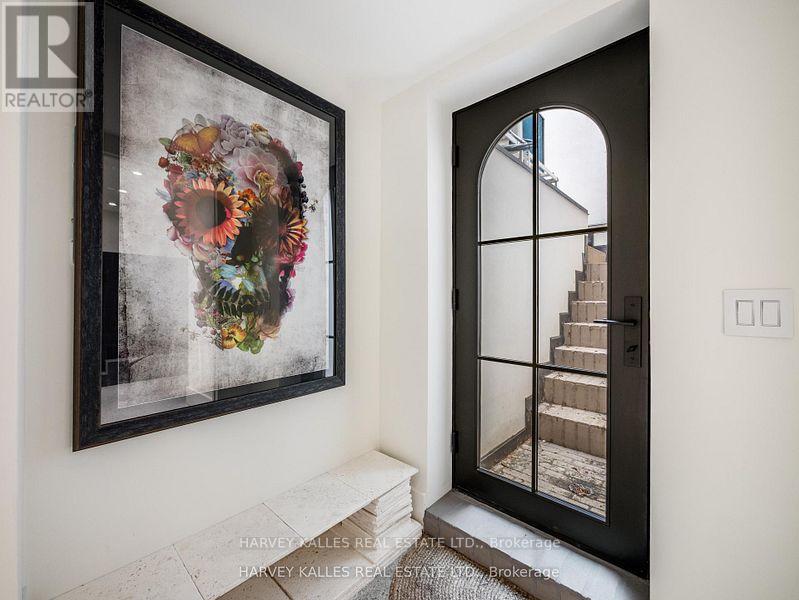 239 Borden Street, Toronto, Ontario M5S 2N5 - Photo 39 - C13432518