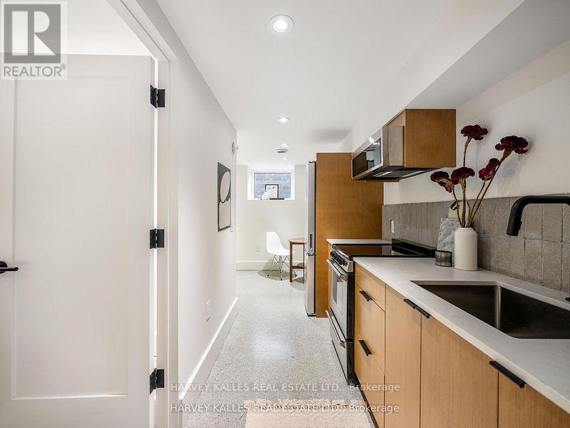 239 Borden Street, Toronto, Ontario M5S 2N5 - Photo 42 - C13432518