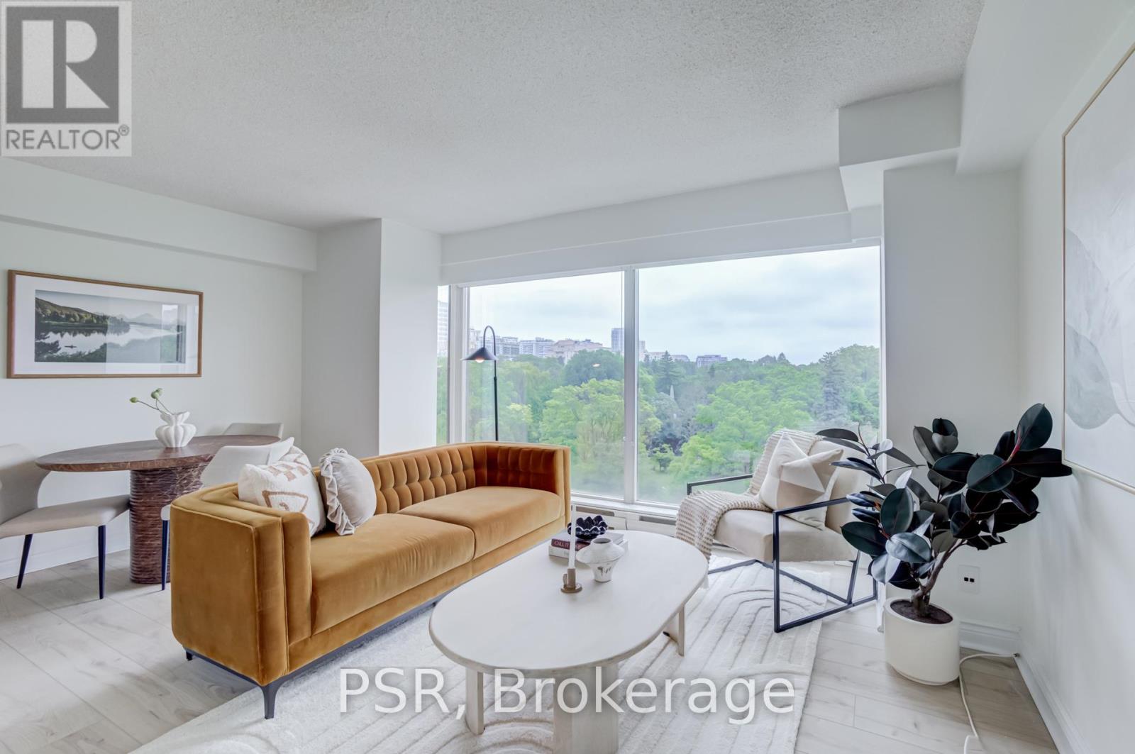 601 - 97 LAWTON BOULEVARD, Toronto, Ontario