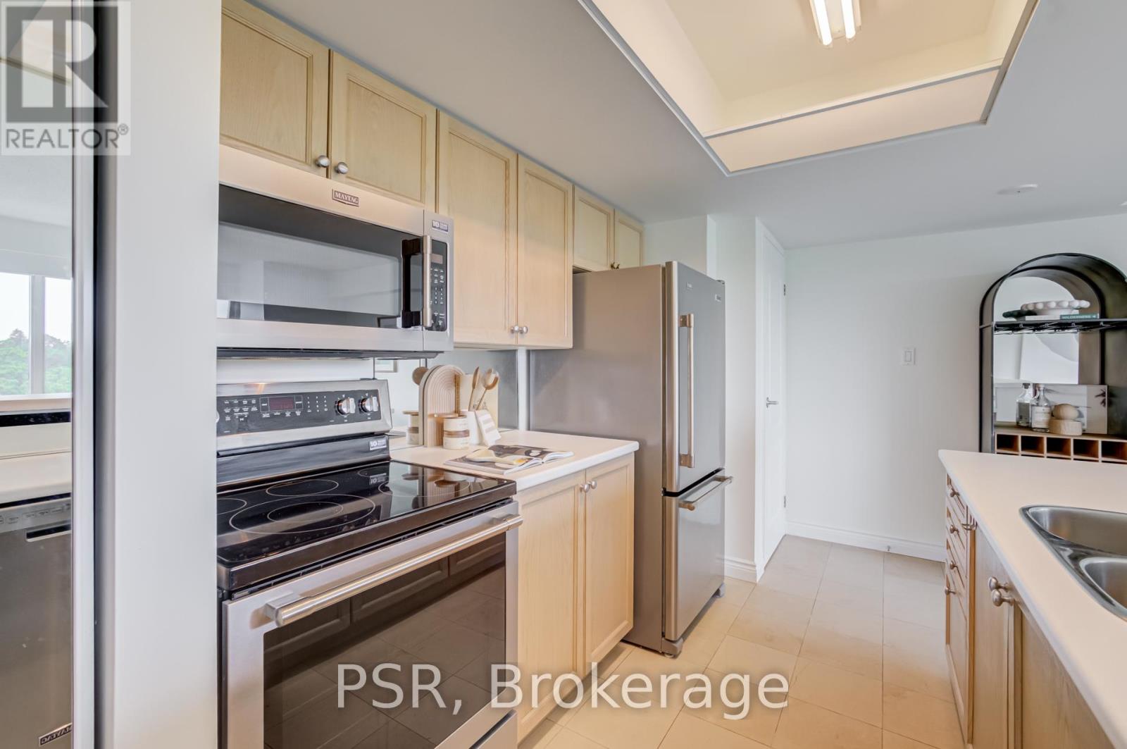 601 - 97 Lawton Boulevard, Toronto, Ontario M4V 1Z6 - Photo 15 - C13433960