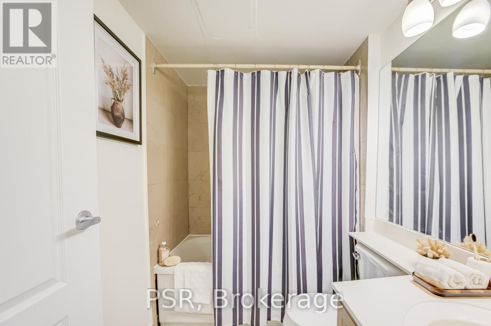 601 - 97 Lawton Boulevard, Toronto, Ontario M4V 1Z6 - Photo 24 - C13433960