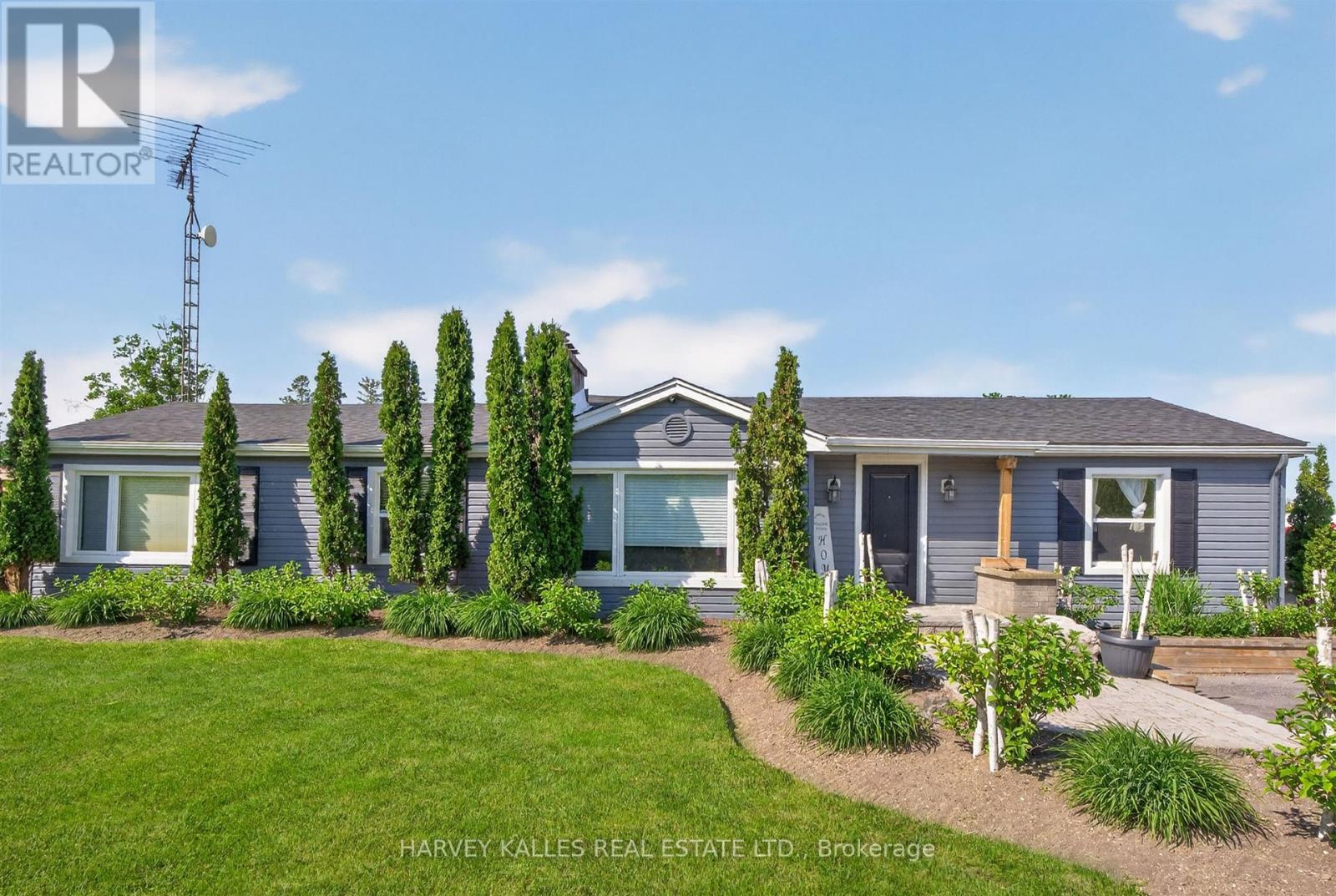 7566 Sixth Line, Milton, Ontario  L0P 1E0 - Photo 2 - W13436170