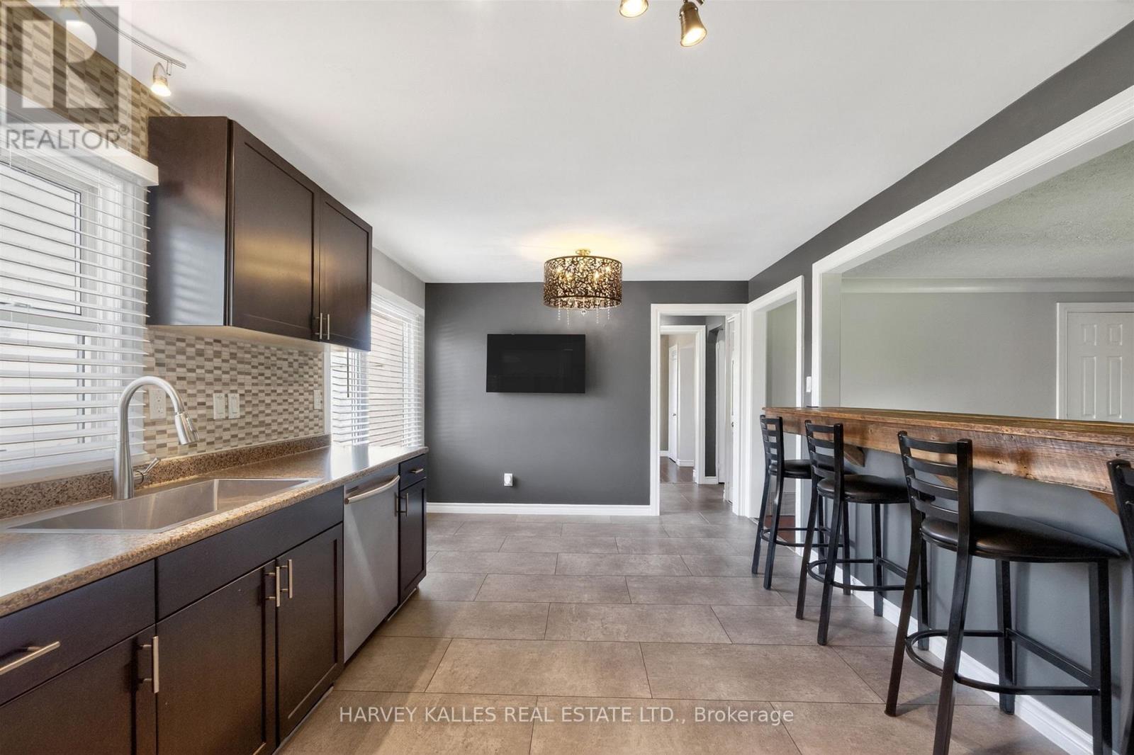 7566 Sixth Line, Milton, Ontario  L0P 1E0 - Photo 7 - W13436170