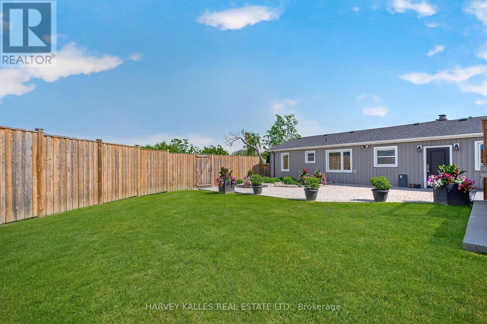 B - 7566 Sixth Line, Milton, Ontario  L0P 1E0 - Photo 2 - W13436178