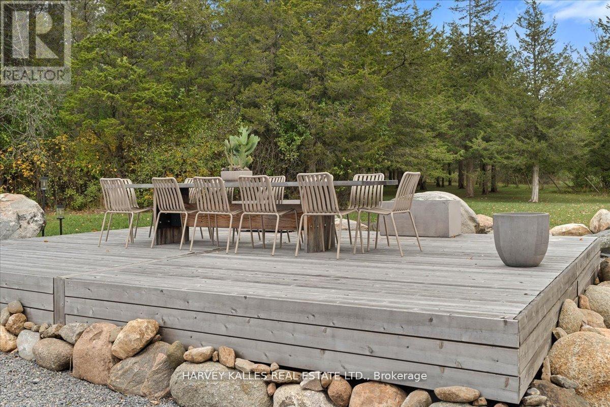 690 Weese Road, Prince Edward County, Ontario K0K 1L0 - Photo 40 - X13436918