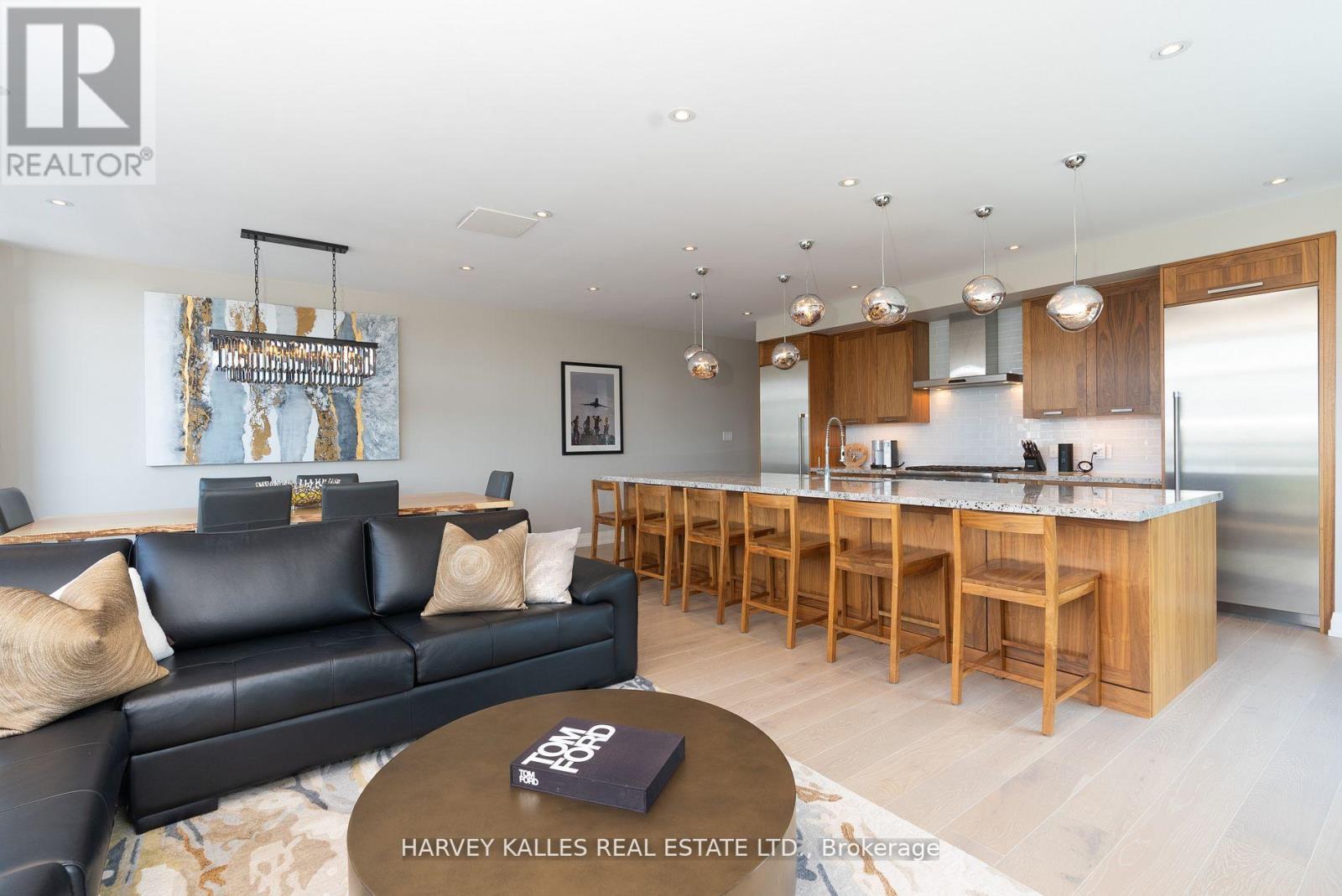 3730 Mangusta Court, Innisfil, Ontario  L9S 0L5 - Photo 10 - N13439676