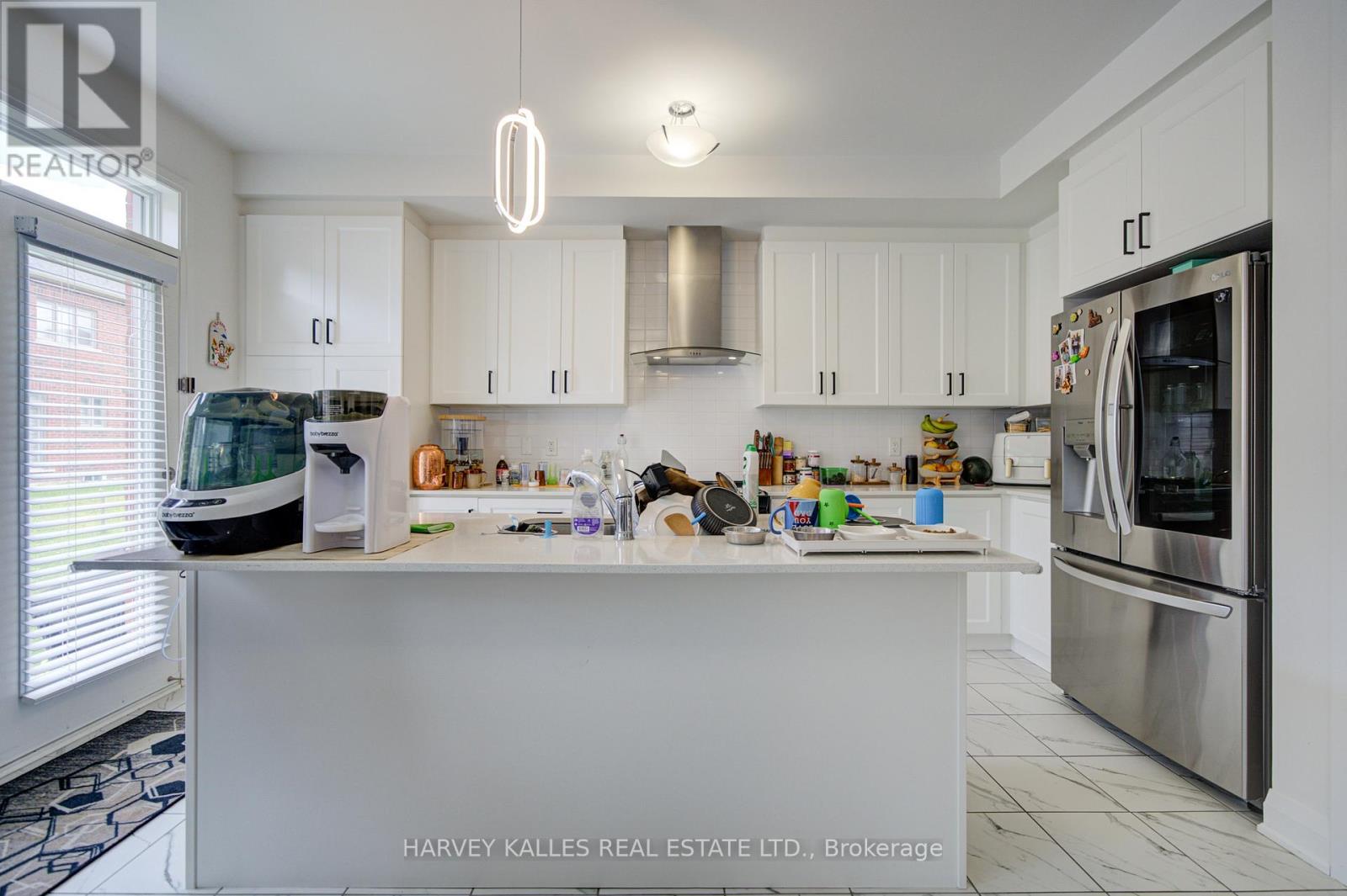 33 Concert Hill Way, East Gwillimbury, Ontario L9N 0W9 - Photo 10 - N13444084