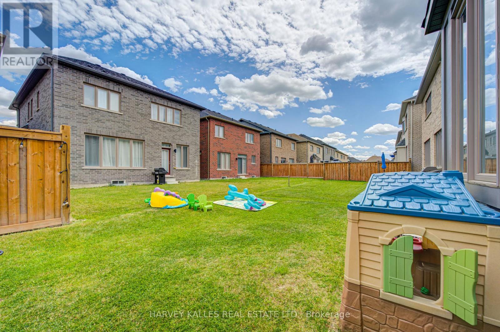 33 Concert Hill Way, East Gwillimbury, Ontario L9N 0W9 - Photo 50 - N13444084