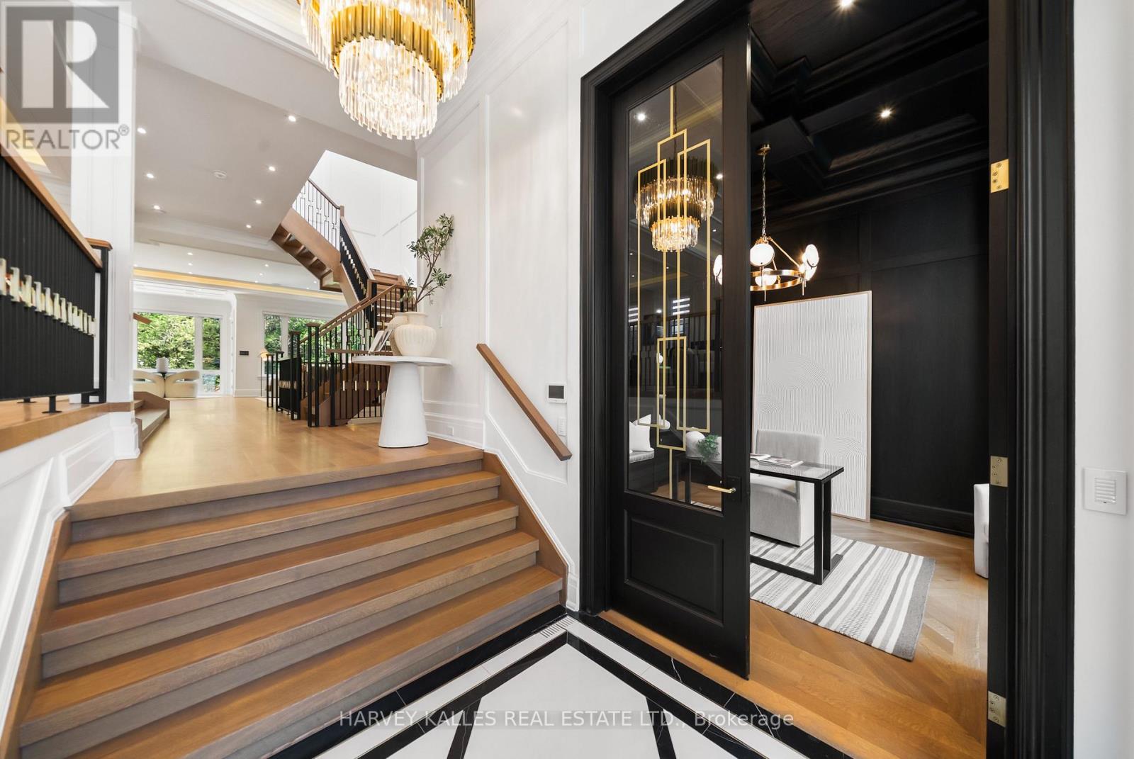 148 Munro Boulevard, Toronto, Ontario M2P 1C8 - Photo 7 - C13446482