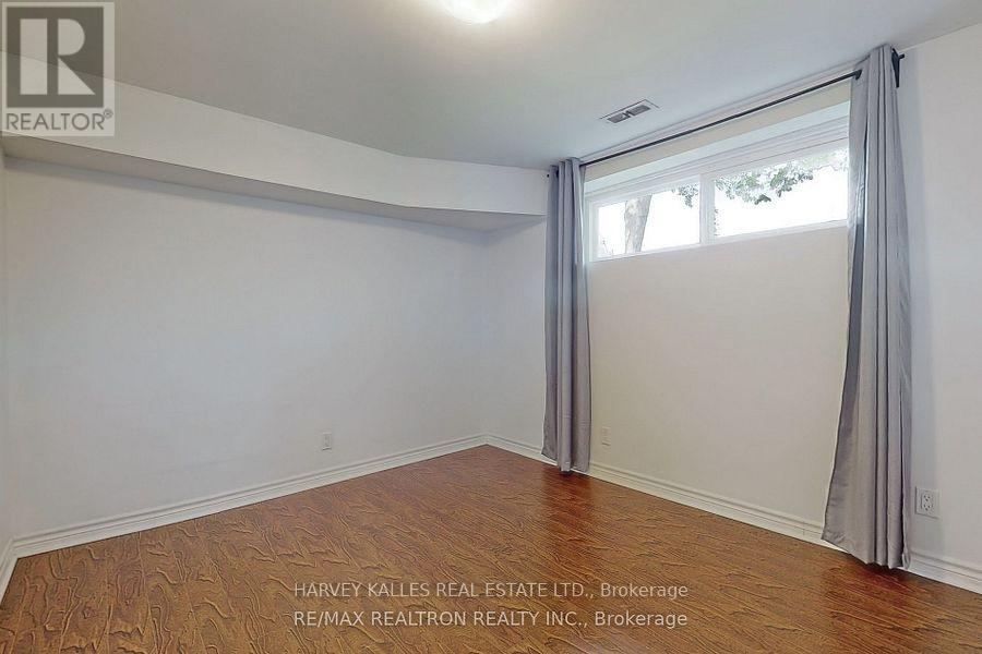Lower - 142 Combe Avenue, Toronto, Ontario M3H 4K1 - Photo 10 - C13447472
