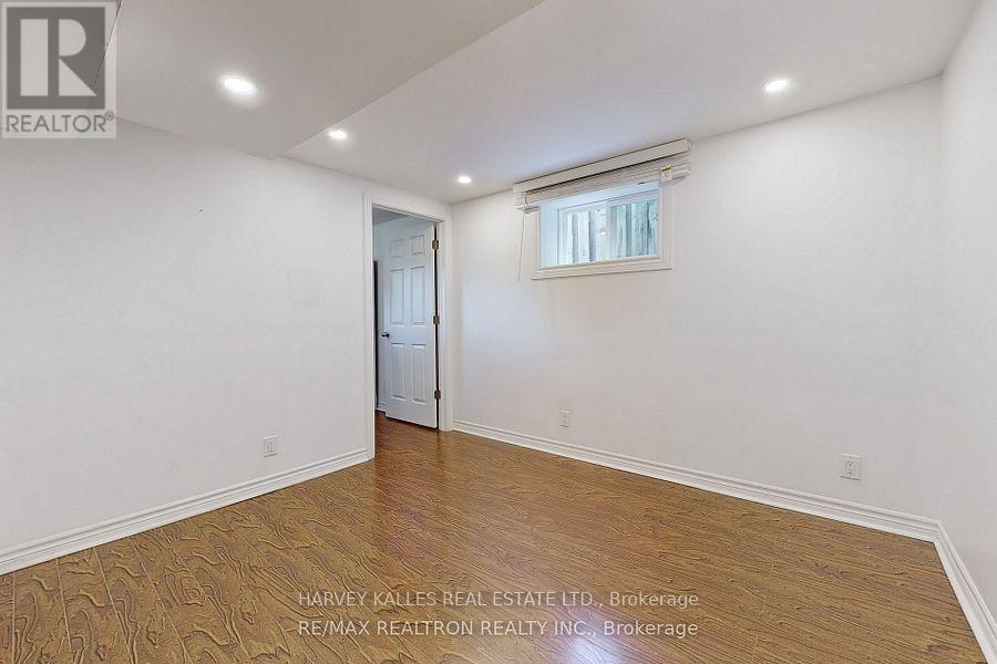 Lower - 142 Combe Avenue, Toronto, Ontario M3H 4K1 - Photo 5 - C13447472