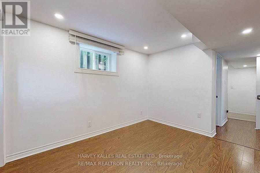 Lower - 142 Combe Avenue, Toronto, Ontario M3H 4K1 - Photo 6 - C13447472