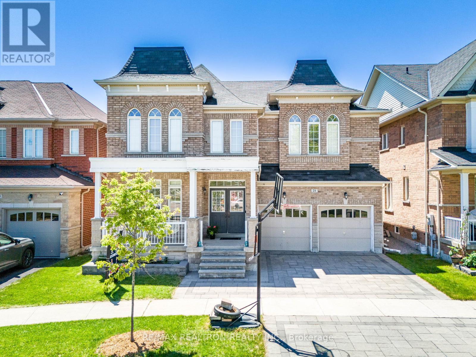 21 Rennie Avenue, Markham, Ontario L6B 0M9 - Photo 3 - N13448426