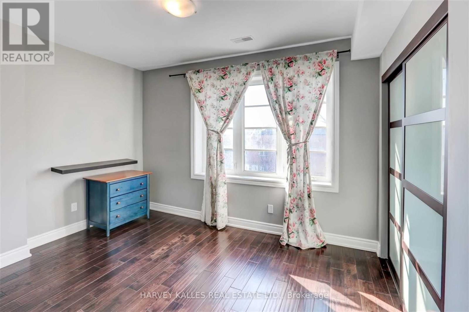 58 Sandford Avenue, Toronto, Ontario M4L 2E7 - Photo 18 - E13449590