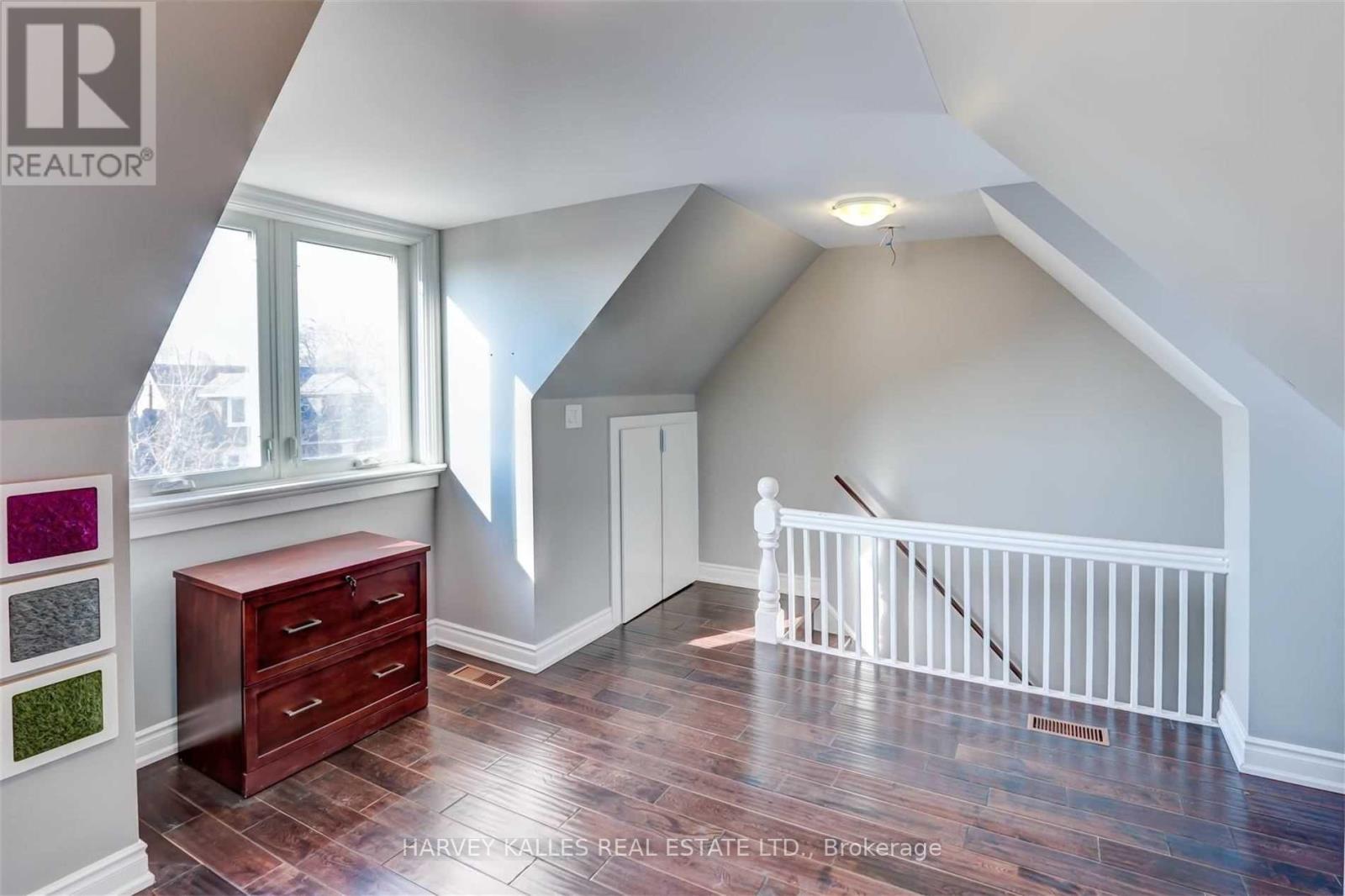 58 Sandford Avenue, Toronto, Ontario M4L 2E7 - Photo 21 - E13449590