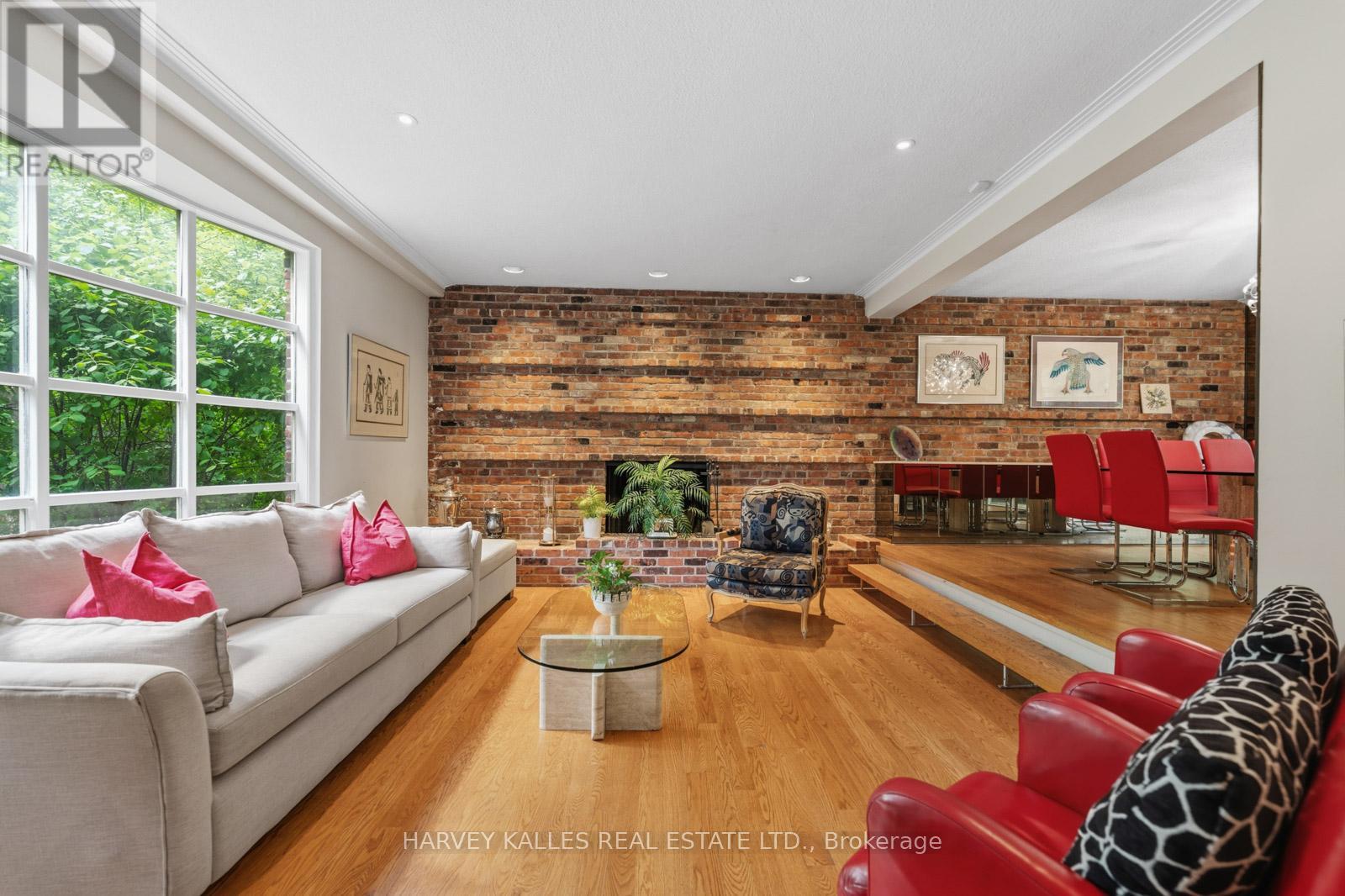 1 Vyner Road, Toronto, Ontario M2L 2N3 - Photo 12 - C13452210