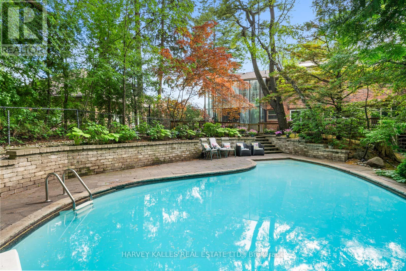 1 Vyner Road, Toronto, Ontario M2L 2N3 - Photo 37 - C13452210