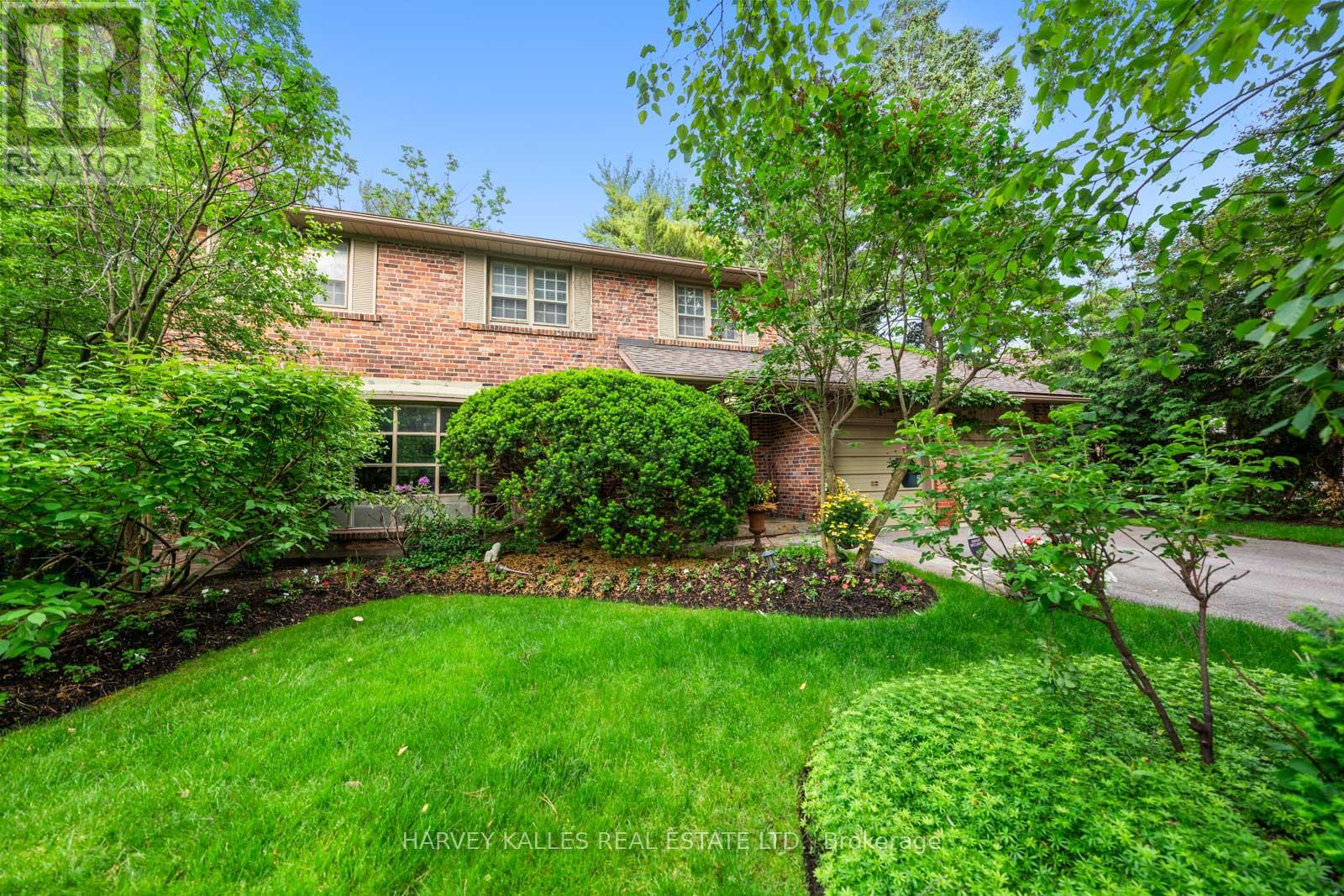 1 Vyner Road, Toronto, Ontario M2L 2N3 - Photo 4 - C13452210