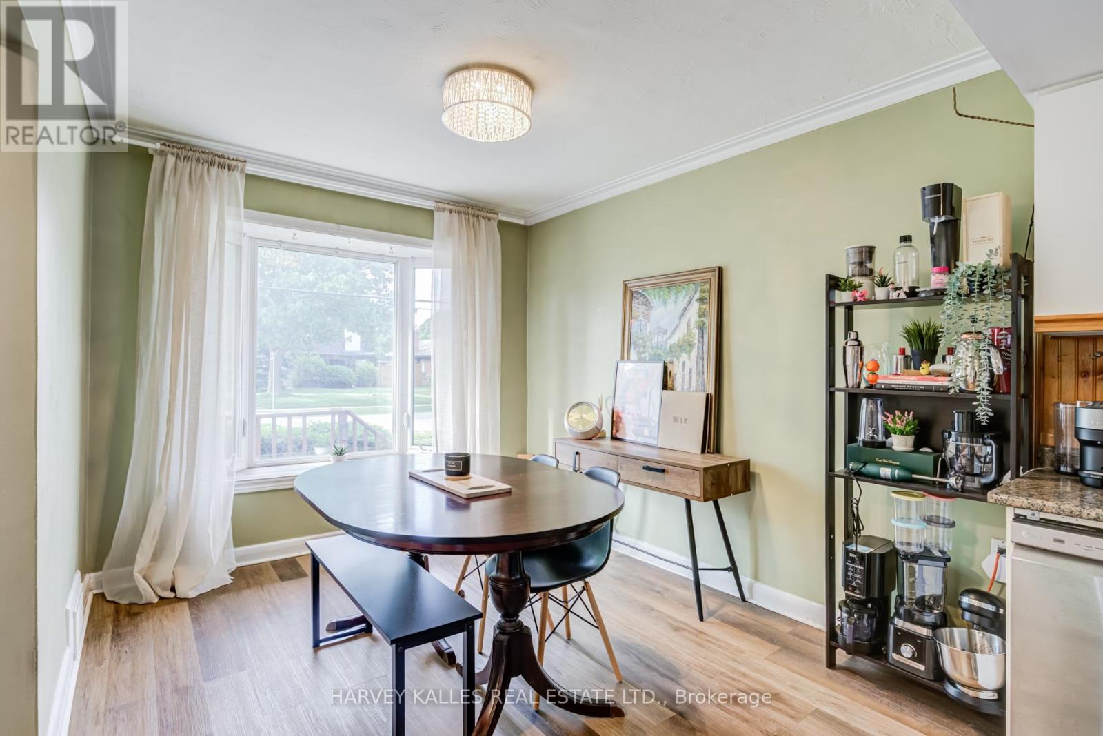 9 Sealcove Drive, Toronto, Ontario  M9C 2C3 - Photo 14 - W13453412