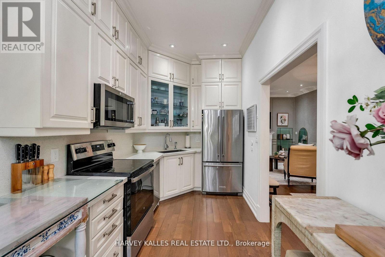313 - 51 York Mills Road, Toronto, Ontario M2P 1B6 - Photo 8 - C13453690