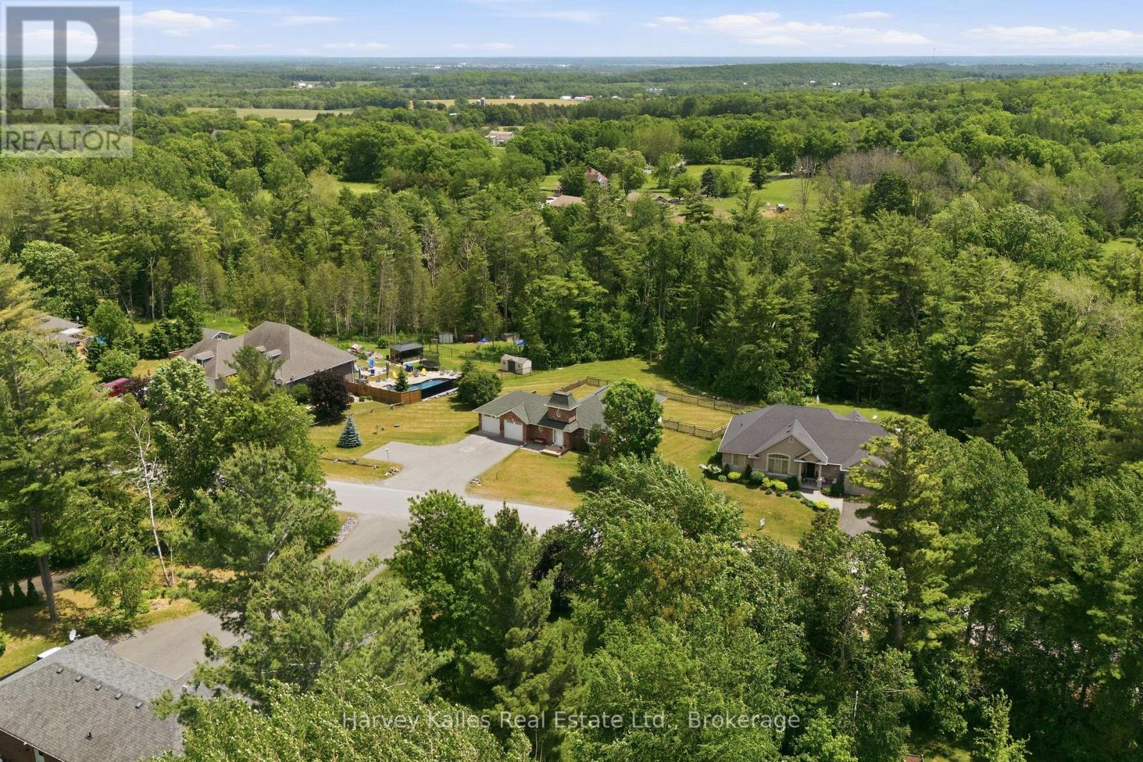 3 Cardinal Court, Quinte West, Ontario  K8V 5P6 - Photo 2 - X13453952
