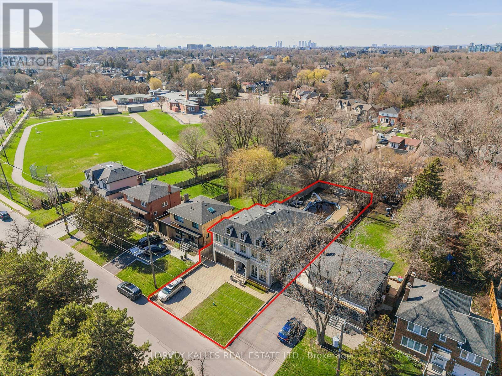 148 Delhi Avenue, Toronto, Ontario  M3H 1A6 - Photo 27 - C13454948