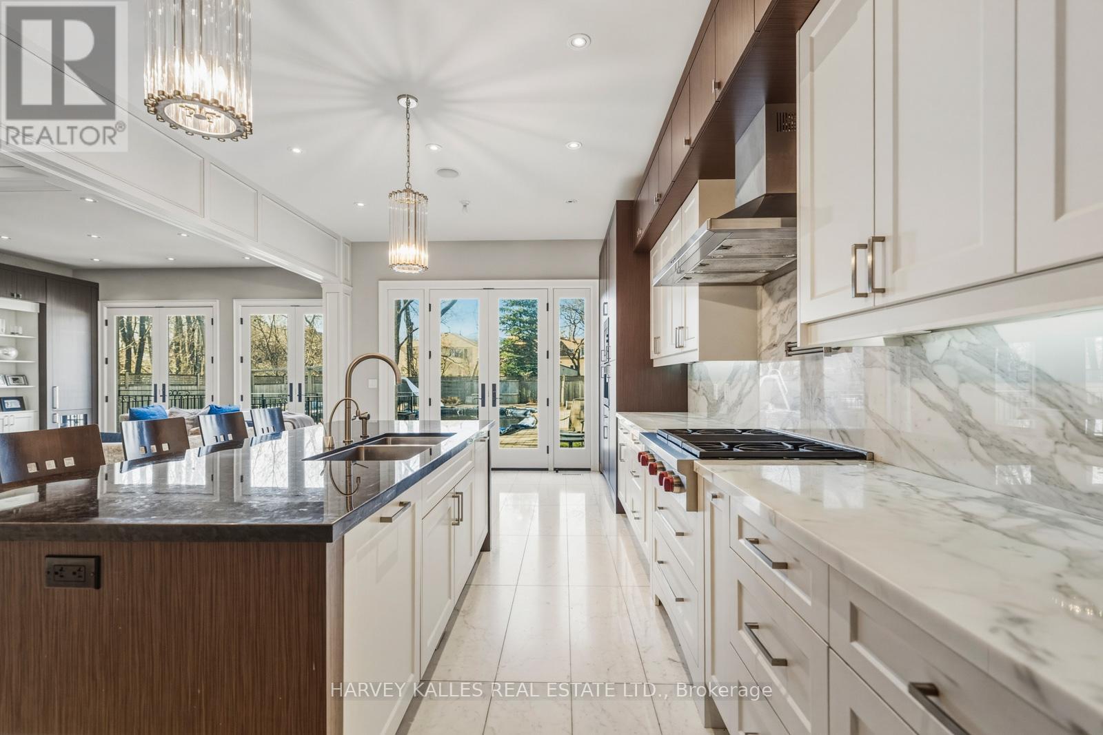 148 Delhi Avenue, Toronto, Ontario  M3H 1A6 - Photo 7 - C13454948