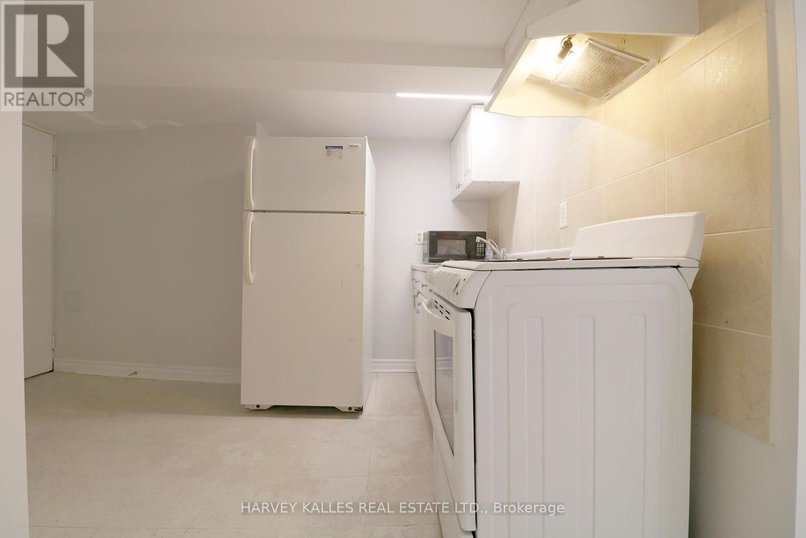 Basement - 156 Gillard Avenue, Toronto, Ontario  M4J 4N6 - Photo 10 - E13454910