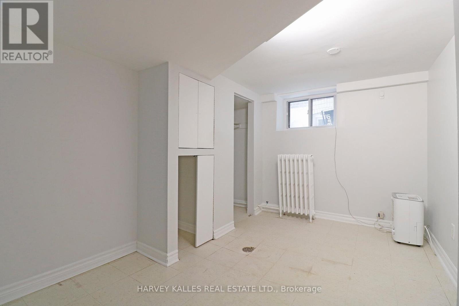Basement - 156 Gillard Avenue, Toronto, Ontario  M4J 4N6 - Photo 3 - E13454910