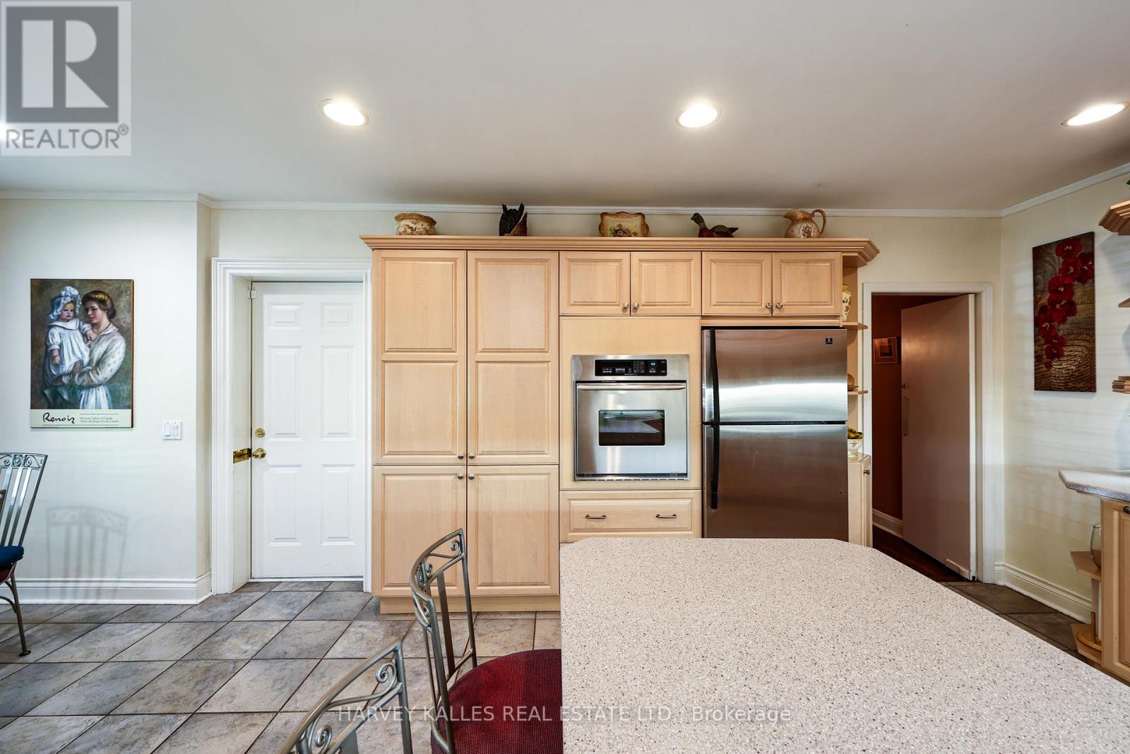 176 Old Yonge Street, Toronto, Ontario  M2P 1P9 - Photo 21 - C13455006