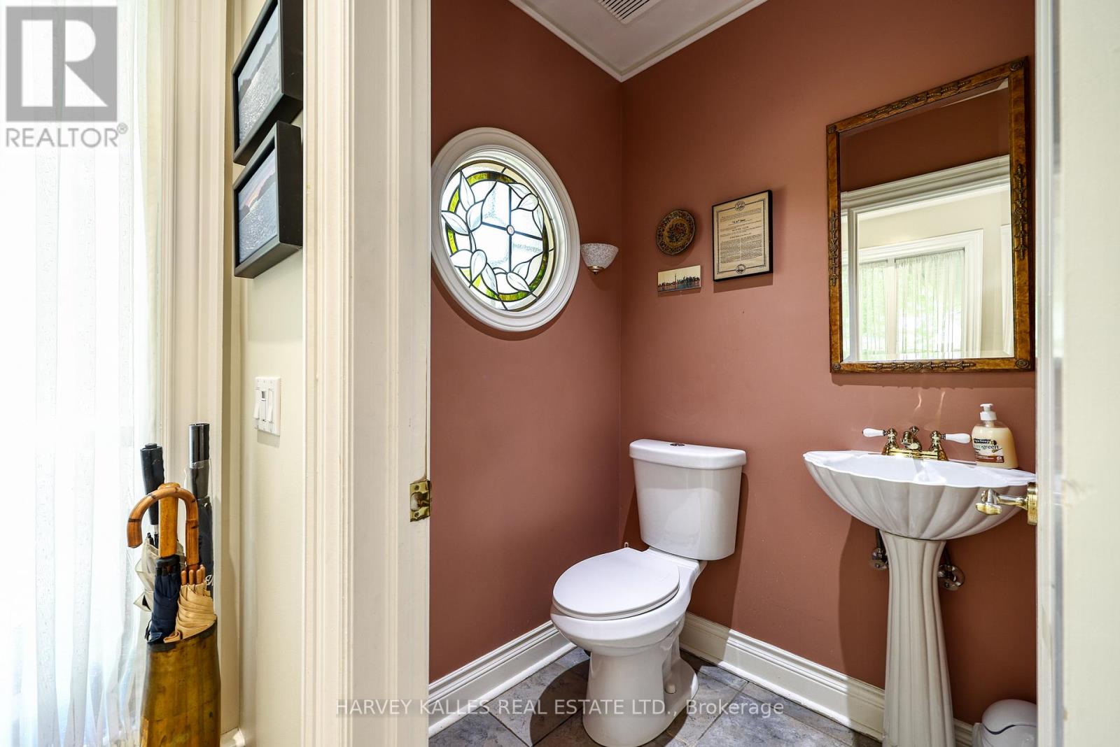 176 Old Yonge Street, Toronto, Ontario  M2P 1P9 - Photo 6 - C13455006