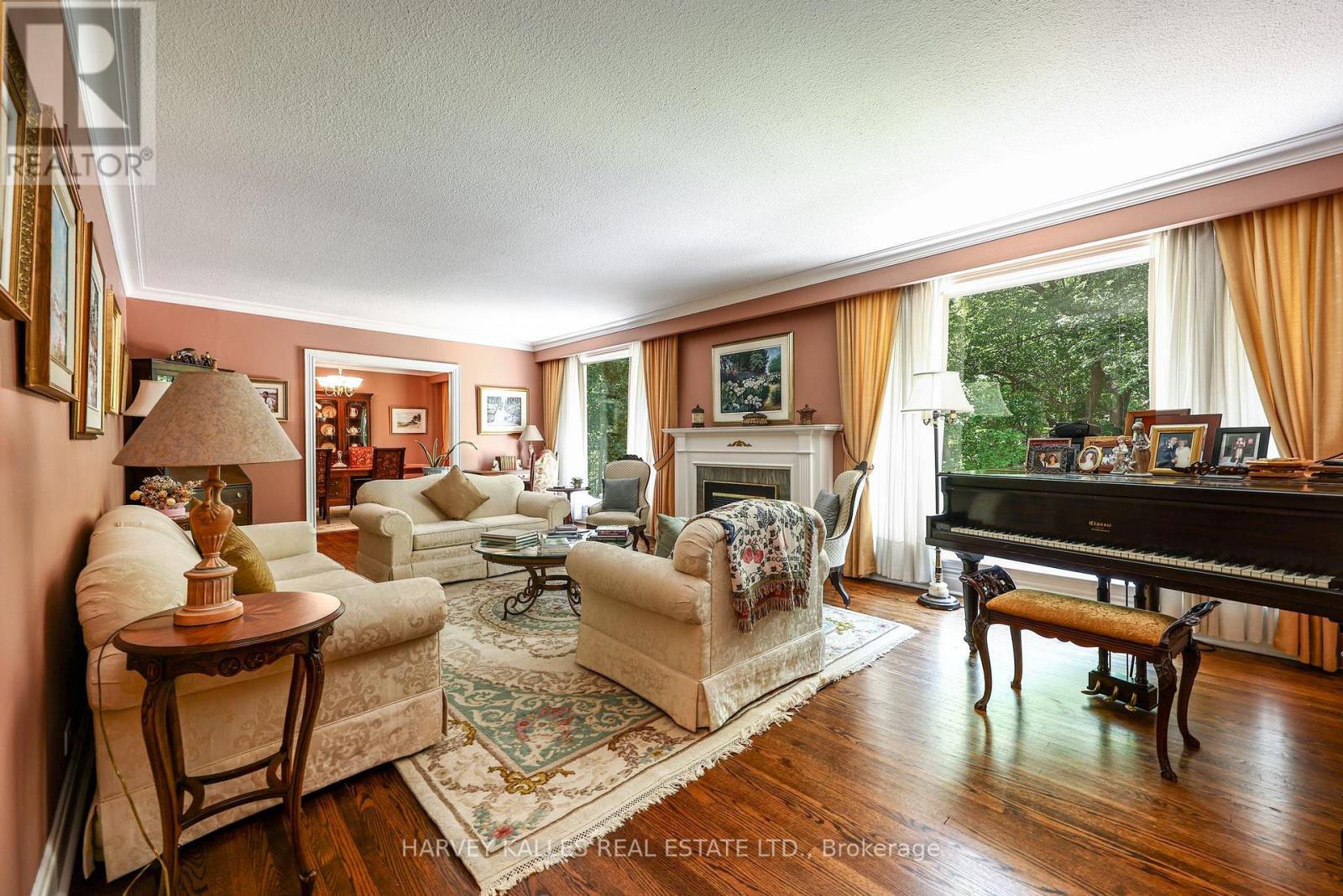 176 Old Yonge Street, Toronto, Ontario  M2P 1P9 - Photo 8 - C13455006