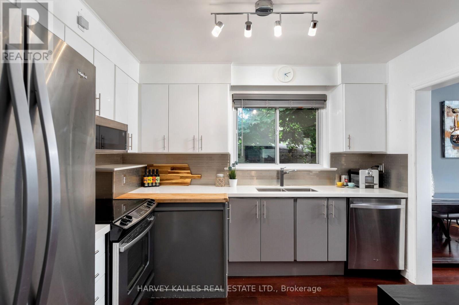 49 Learmont Drive, Toronto, Ontario M9R 2E9 - Photo 15 - W13456296