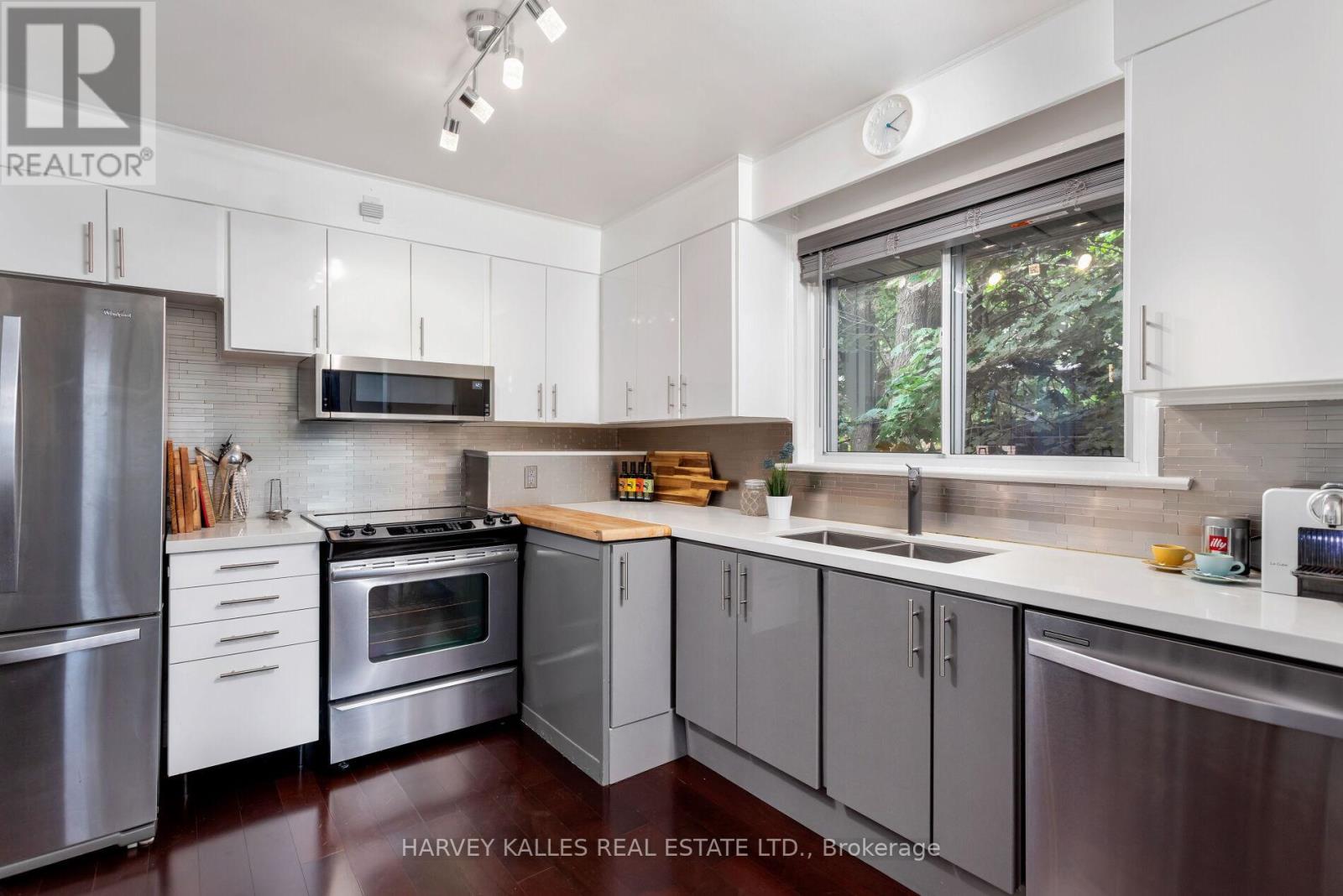 49 Learmont Drive, Toronto, Ontario M9R 2E9 - Photo 16 - W13456296