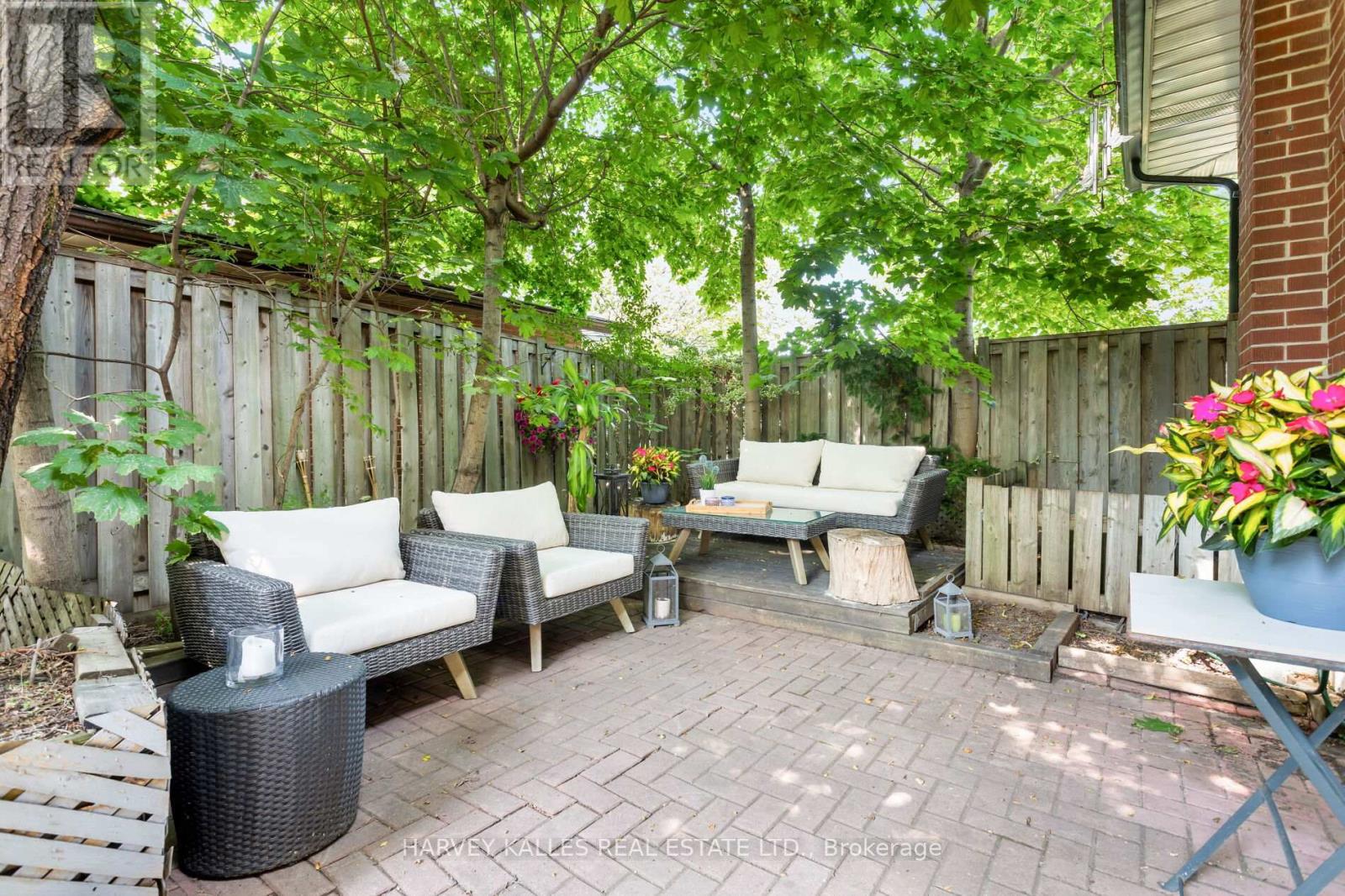 49 Learmont Drive, Toronto, Ontario M9R 2E9 - Photo 30 - W13456296