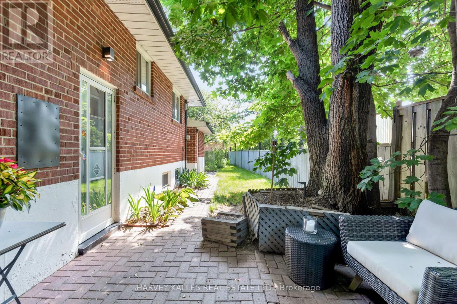 49 Learmont Drive, Toronto, Ontario M9R 2E9 - Photo 31 - W13456296