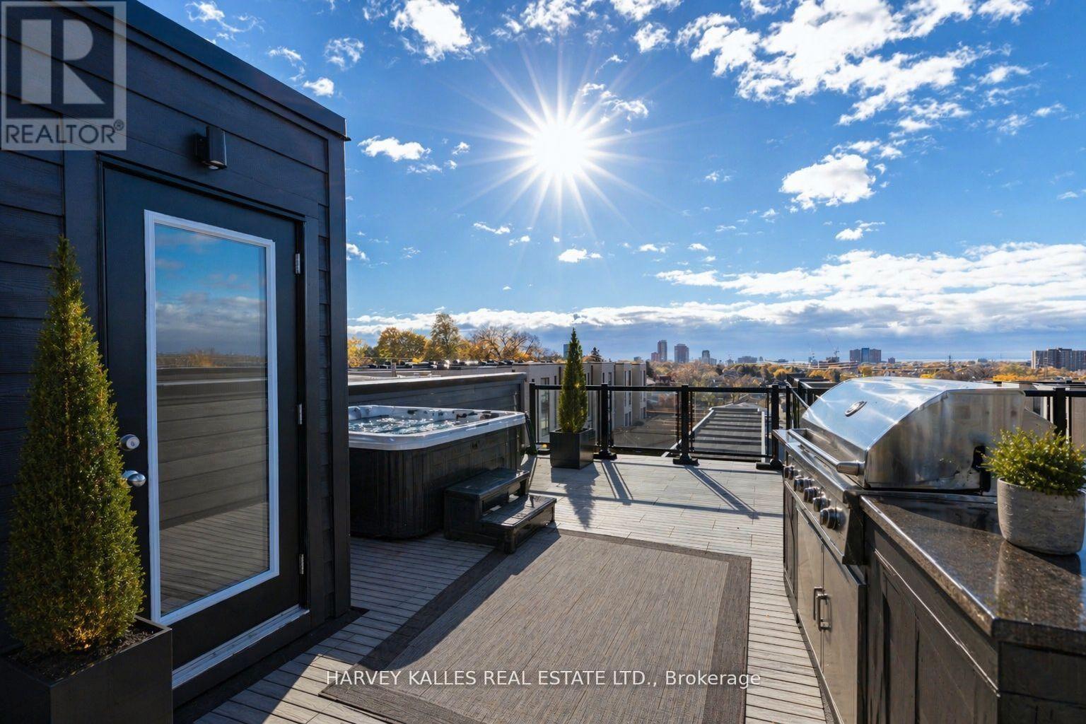 19 Innes Avenue, Toronto, Ontario  M6E 0B2 - Photo 14 - W13457260