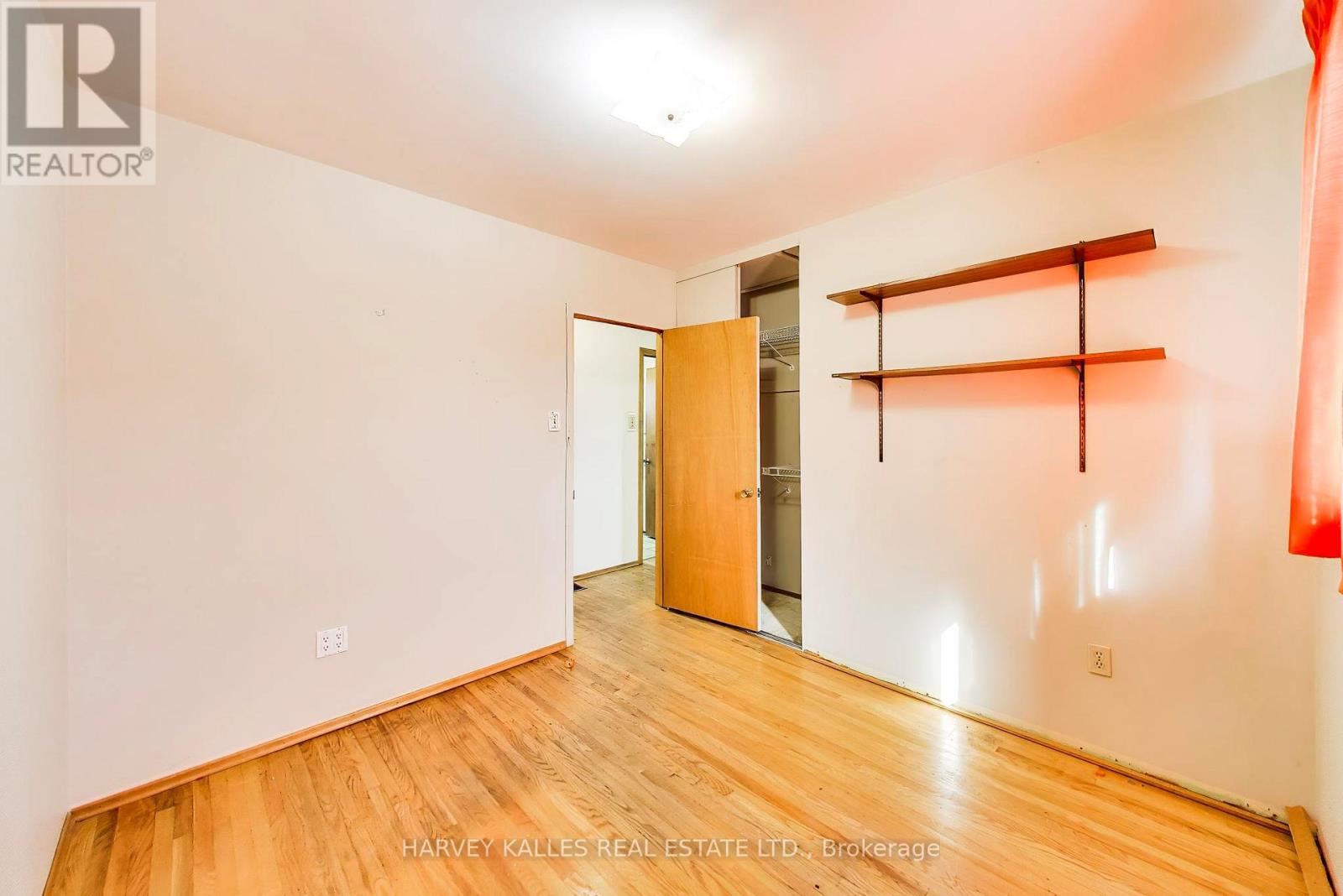 3760 Woodruff Crescent, Mississauga, Ontario L4T 1T9 - Photo 20 - W13462664