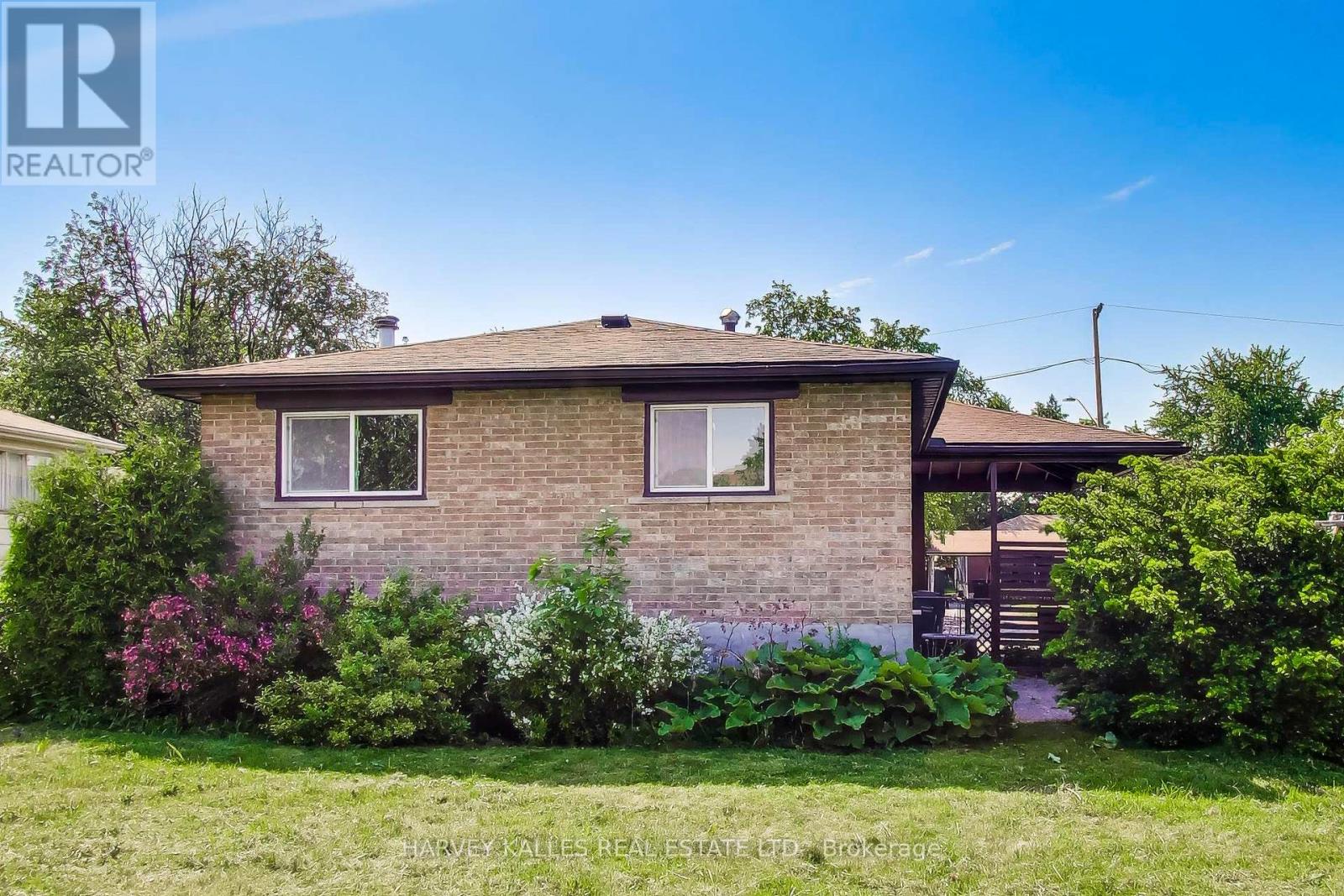 3760 Woodruff Crescent, Mississauga, Ontario L4T 1T9 - Photo 38 - W13462664
