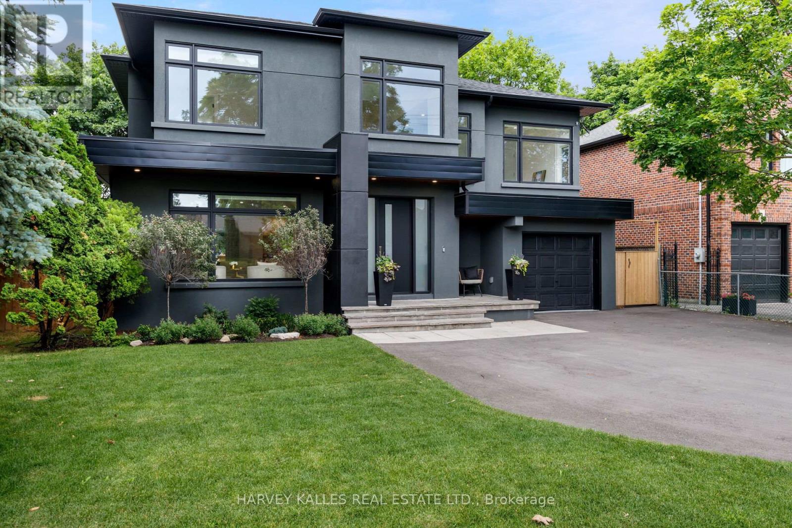 90 GREAT OAK DRIVE, Toronto, Ontario