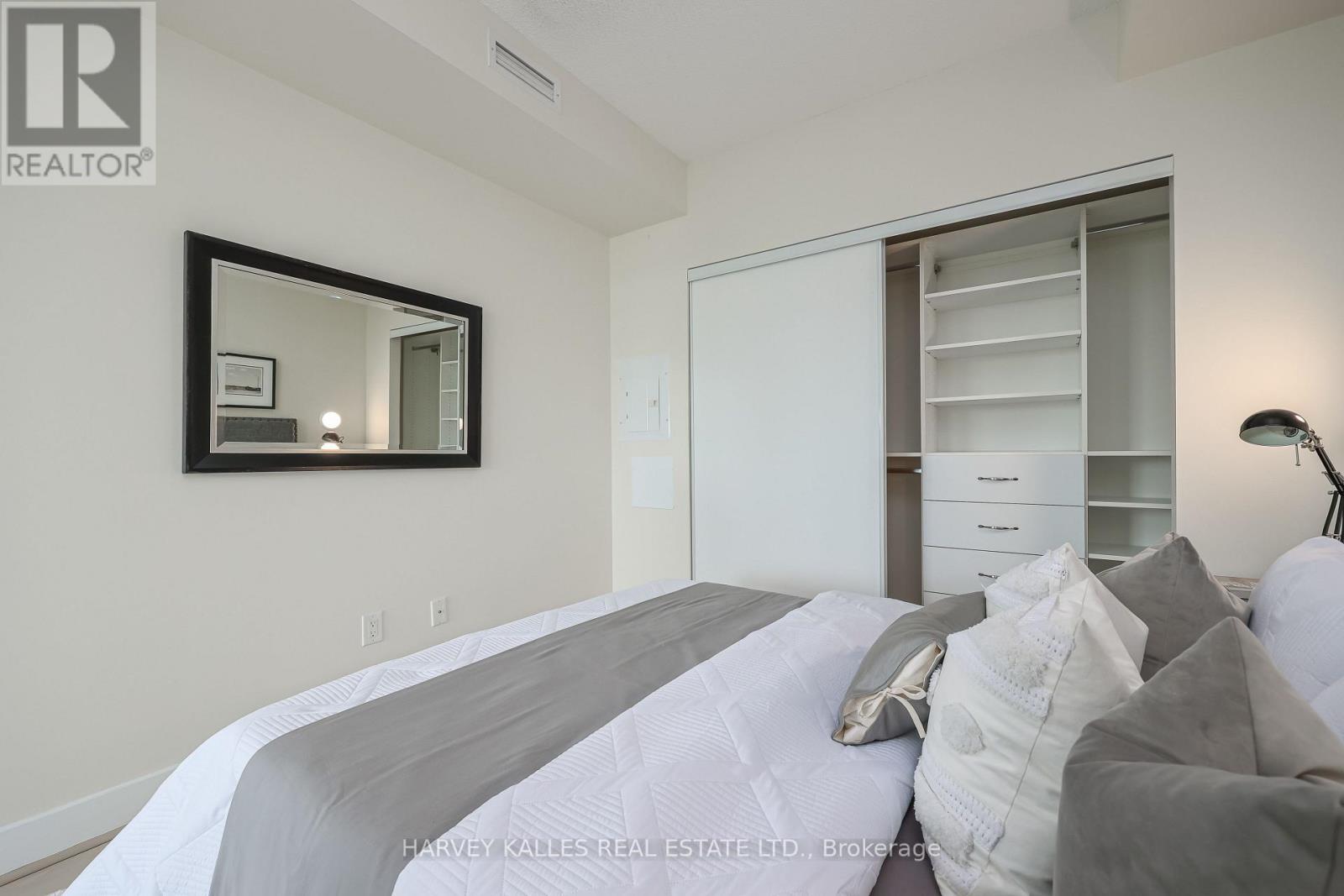 622 - 7608 Yonge Street, Vaughan, Ontario L4J 0J5 - Photo 12 - N13467914