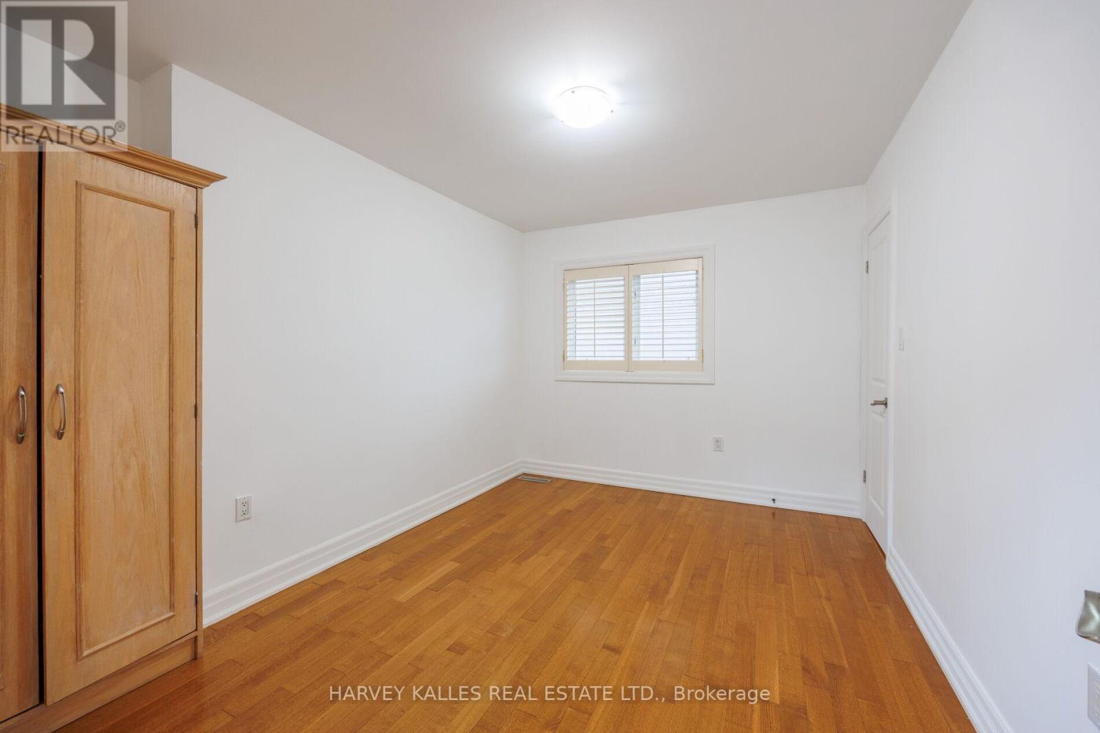 19 Blair Athol Crescent, Toronto, Ontario  M9A 1X6 - Photo 31 - W13468054