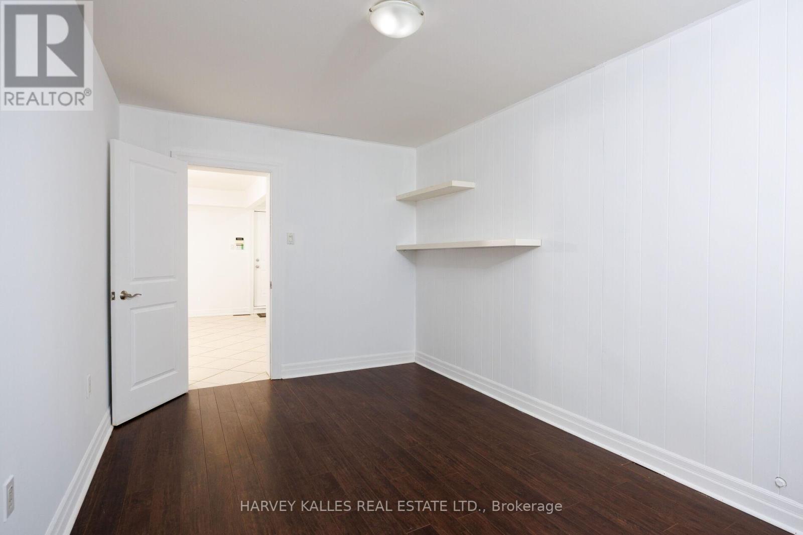 19 Blair Athol Crescent, Toronto, Ontario  M9A 1X6 - Photo 43 - W13468054