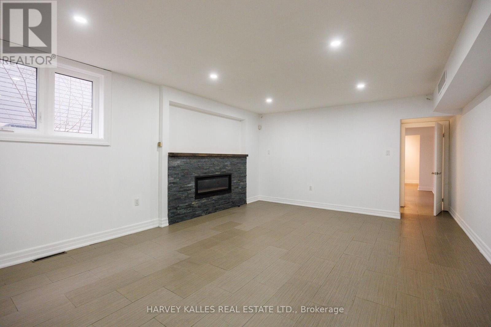 19 Blair Athol Crescent, Toronto, Ontario  M9A 1X6 - Photo 46 - W13468054